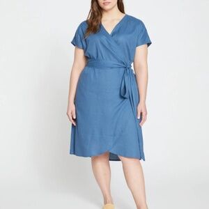 Universal Standard 4XS Tulip Hem Linen Wrap Dress in True Blue (0/XS equivalent)